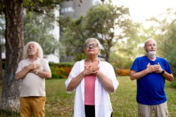 Bewusstes Atmen in der Natur Bewusstes Atmen in der Natur